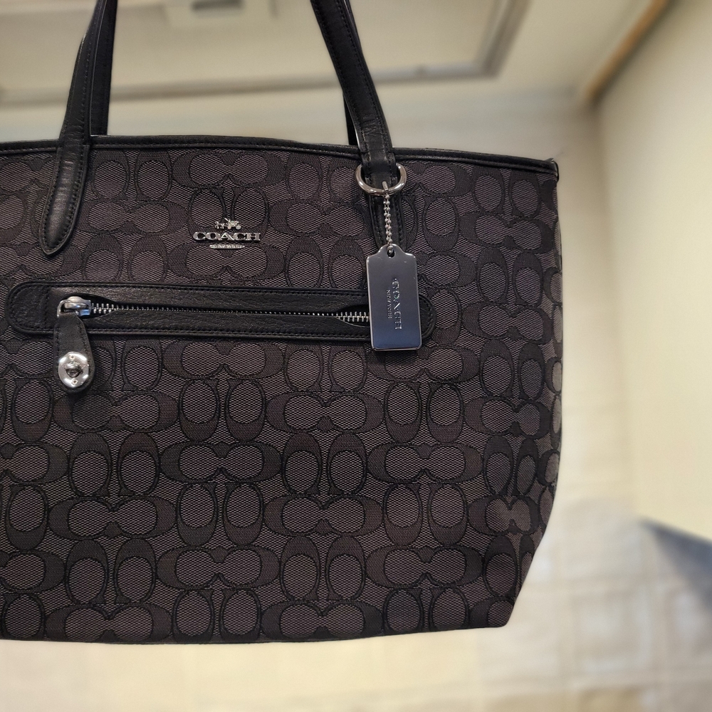 NWOT Coach Black Signature Tote Bag